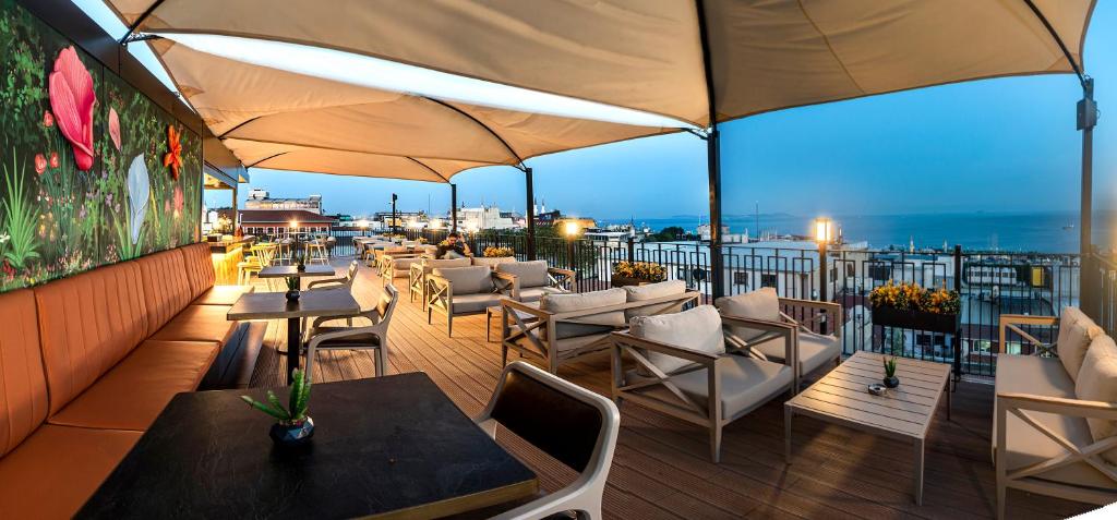 Balcony/terrace, Aprilis Hotel in İstanbul