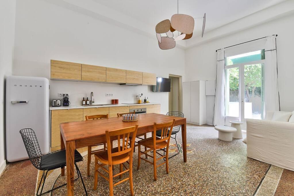 NOCNOC - Le Terrazzo - Petite piscine et jardin en ville, Montpellier