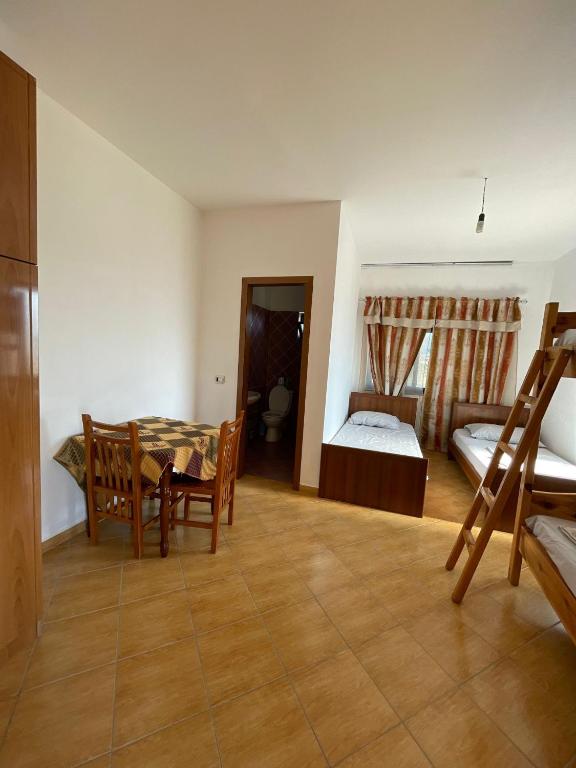 Hotel Bora photo