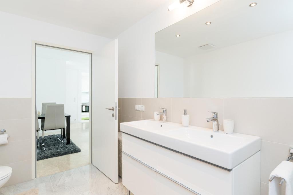 Rafael Kaiser - Paros Apartment - Contactless 24h Check-In photo