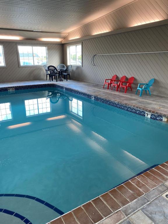 Super 8 By Wyndham Carroll/East photo