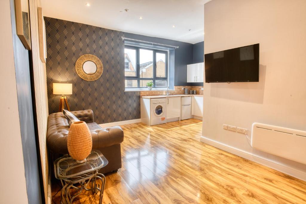 Suite 1 - Class Apartment With King Sized Bed, Lincoln