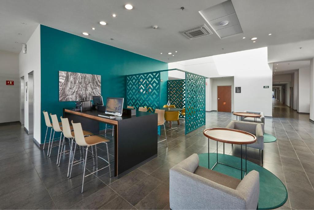 City Express by Marriott La Raza - 5
