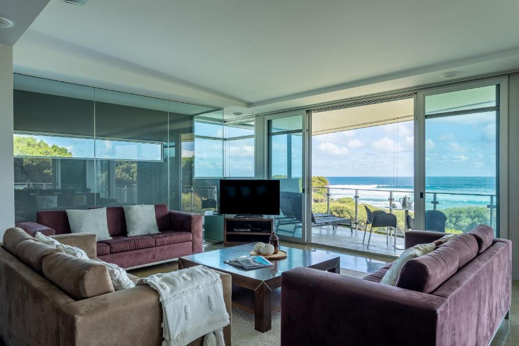 Champagne House I Private Properties, Yallingup