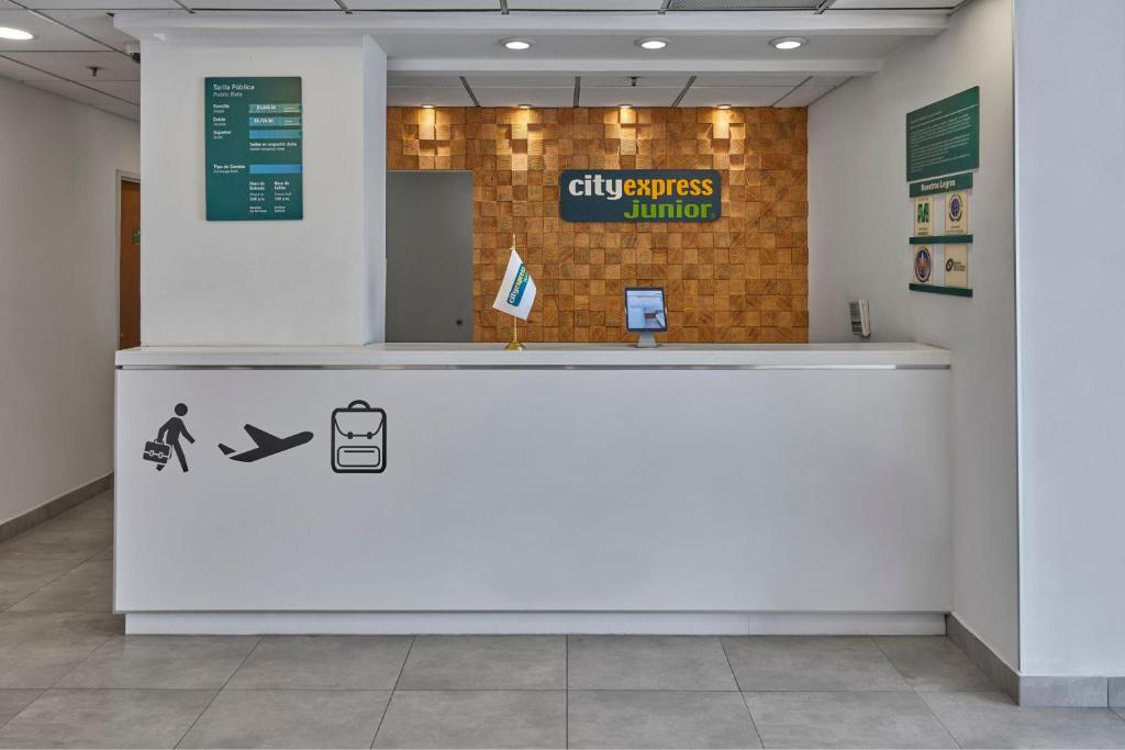 City Express Junior by Marriott Guadalajara Periferico Sur - 4