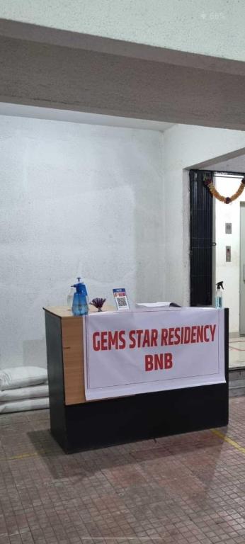 OYO Flagship Gems Star Residency Bnb