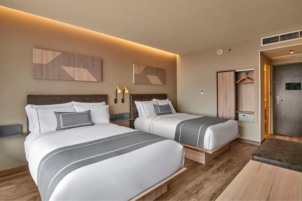 City Express Plus by Marriott Interlomas photo