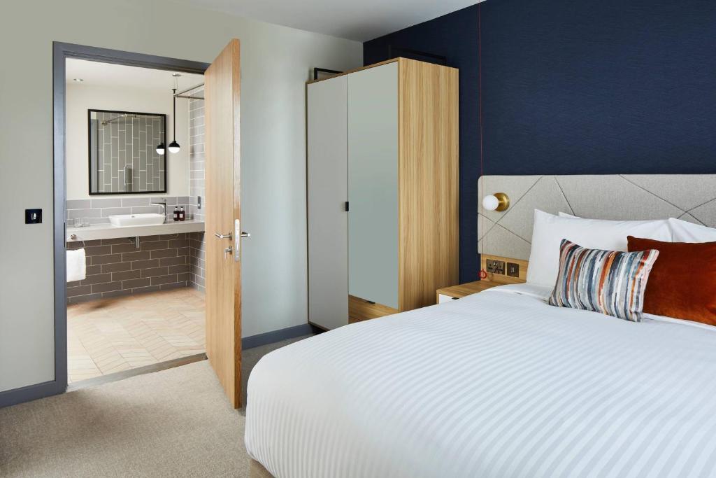 Residence Inn Slough photo