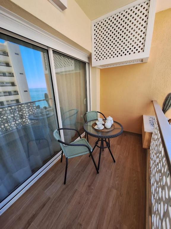 SEAFRONT APARTMENT - 5