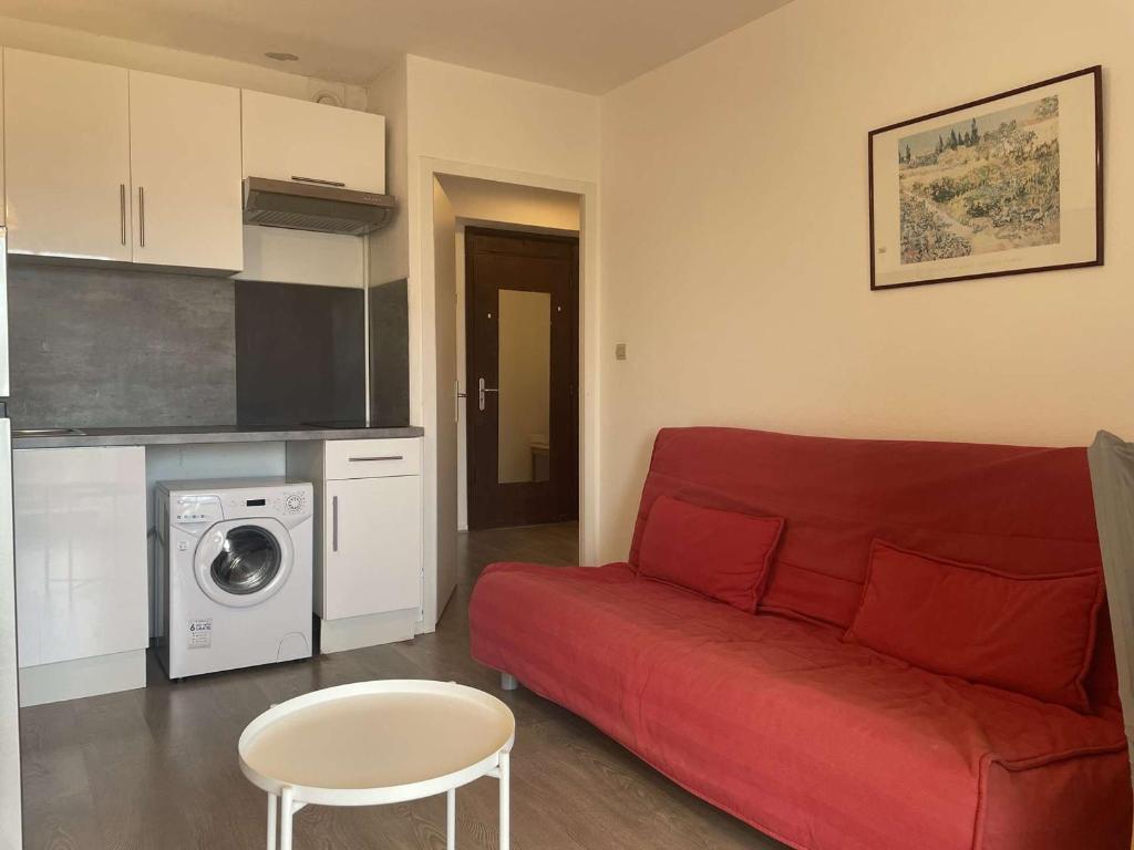 Juan les Pins: Appartement 2 pièces avec piscine proche plage - FR-1-252-194 - 1