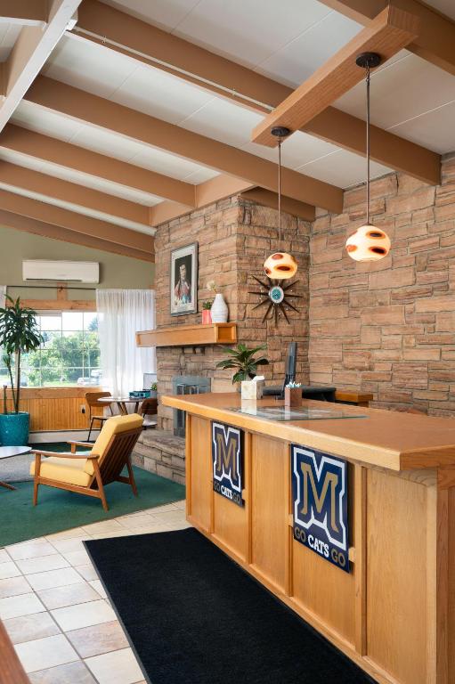 Sapphire Motel Midtown Bozeman photo