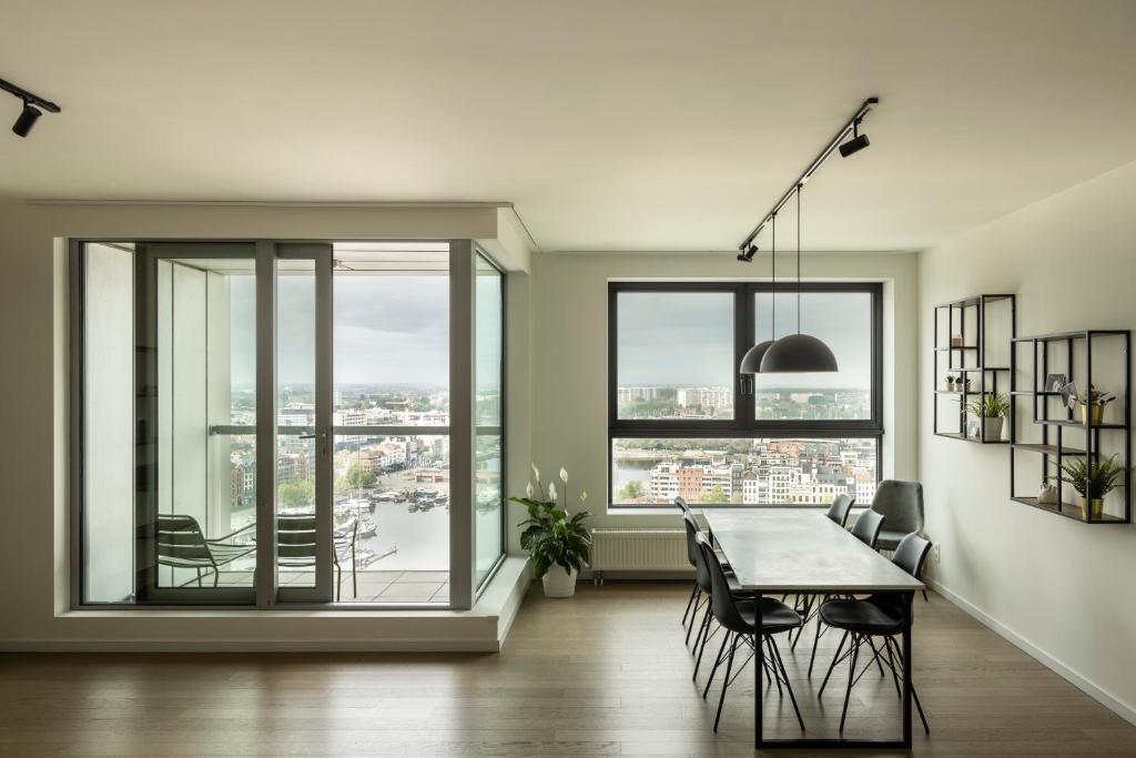 UNIEK appartement - mooiste en hoogste uitzicht op Antwerpen! - incl gratis parking 7
