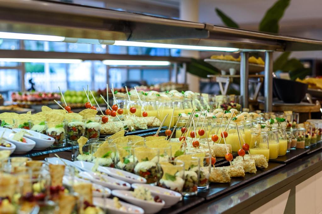 FERGUS Club Palmanova Park — Restaurant & bars in Palma Nova, Balearic Islands