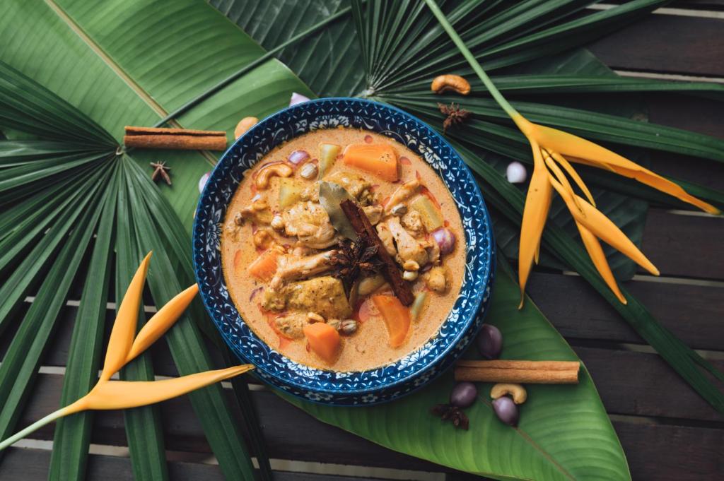 อาหารและเครื่องดื่ม