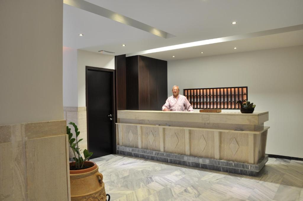 Dimitris Paritsa Hotel photo
