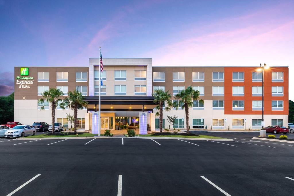 Holiday Inn Express and Suites Rock Hill photo