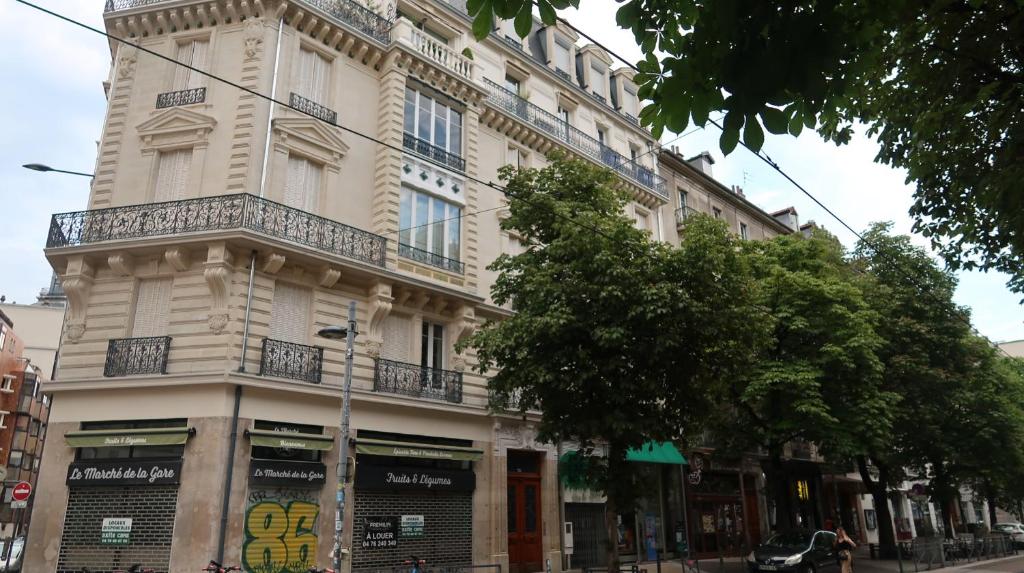 Très élégant duplex, proche Gare - 3