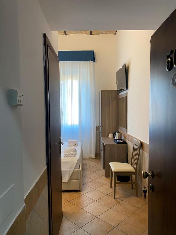 Hotel Alex Square - 5