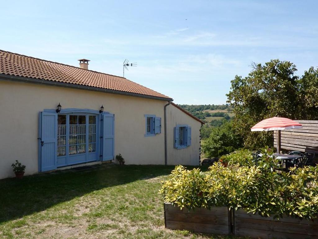 Gîte Massiac, 3 pièces, 5 personnes - FR-1-742-397