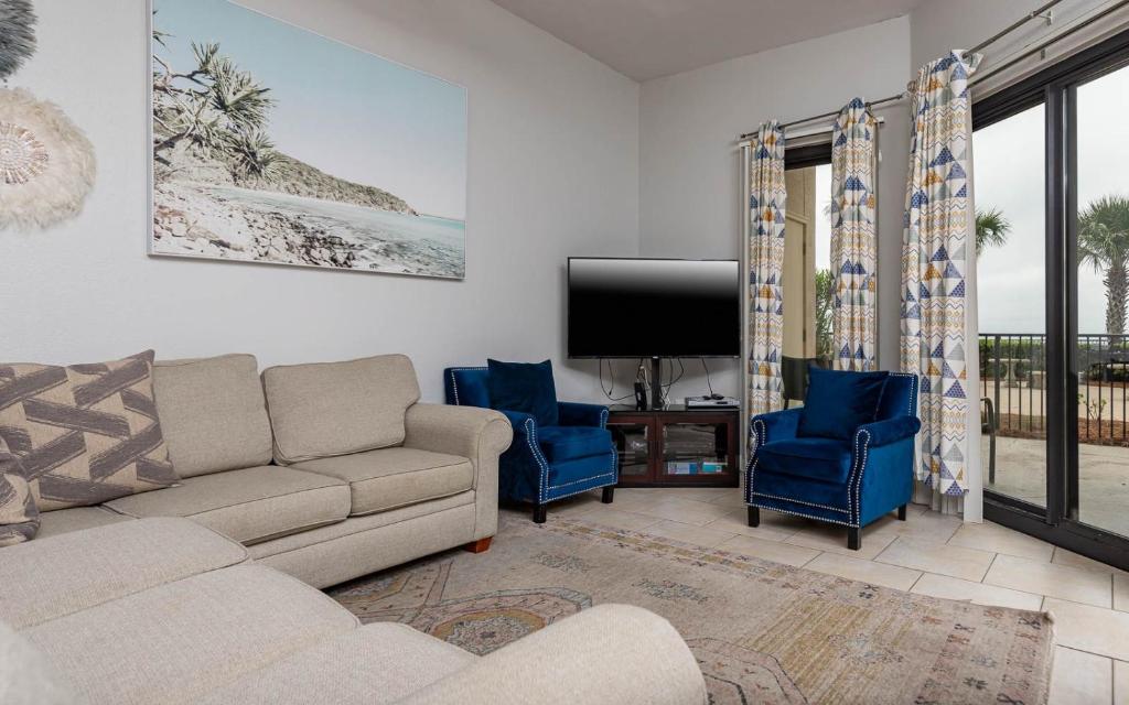 Phoenix East 001 condo, Orange Beach