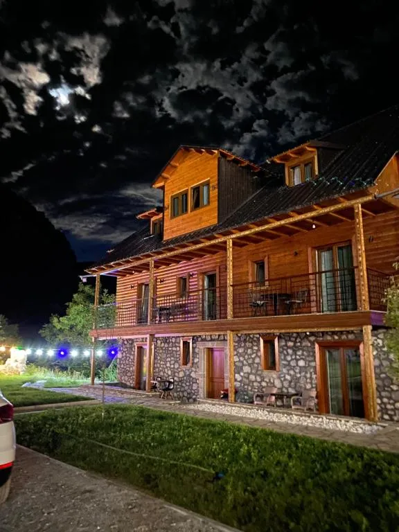 Gegest Hotel, hotel in Theth