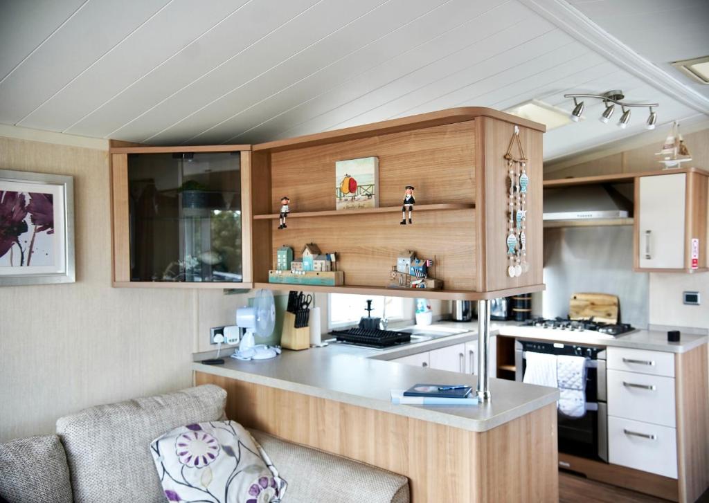 Sea Breeze Cabin photo 7