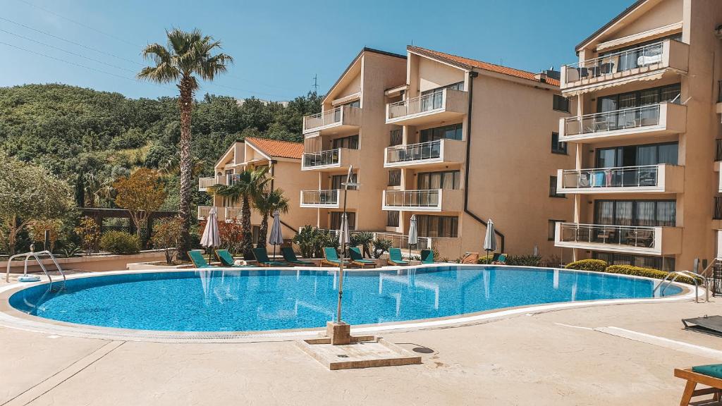 A&A Apartment in Blue Horizon Przno with pool - 3