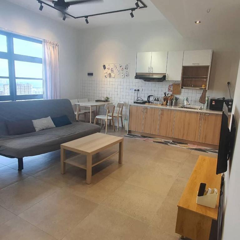 2R1B,6-8PAX Muji Home Union Suites near Sunway Lagoon,SMC,University
