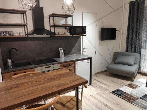 Loft возле парка, стадиона и озера photo