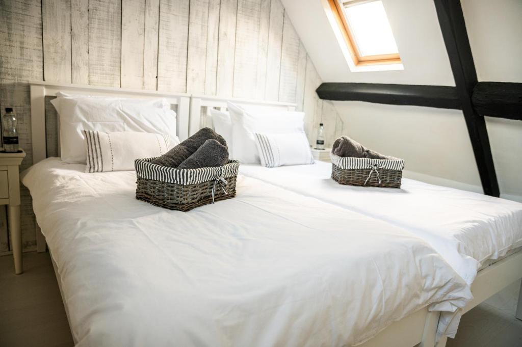 2 Candlemas Cottage, Bourton-on-the-Water photo 6