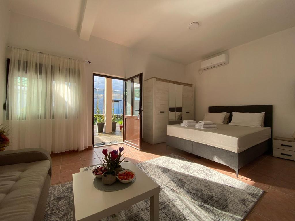Olive apartment - 1