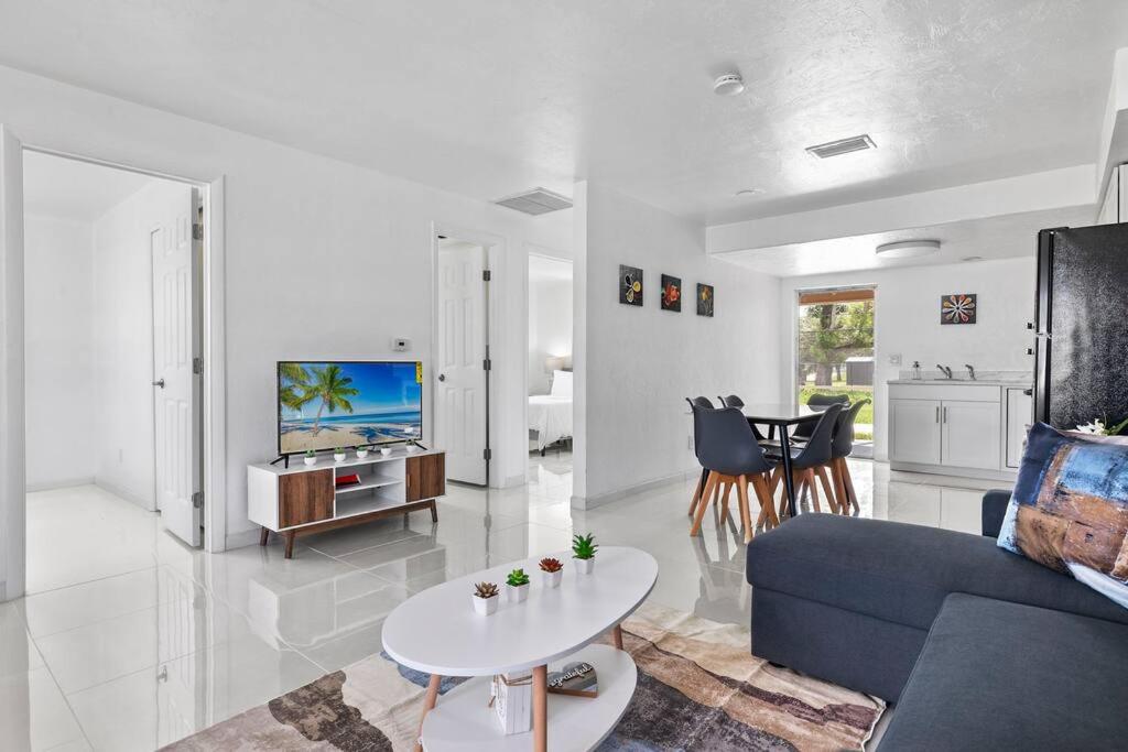 Best location in Cape Coral!, Cabo Coral