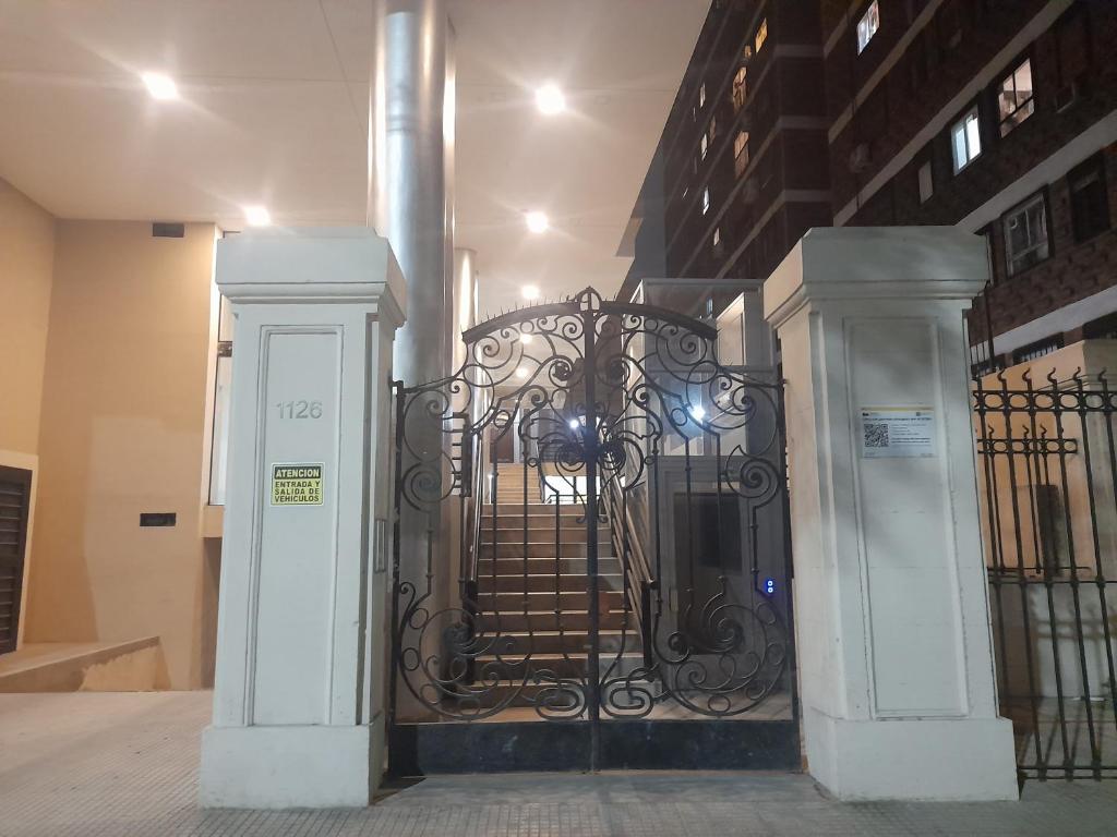 DEPARTAMENTO ENTERO CON SERVICIOS excelente - 5