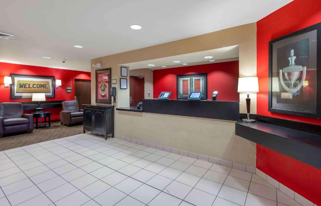 Extended Stay America Suites - Chicago - Schaumburg - I-90 photo