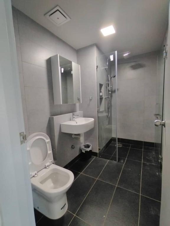 JQ Central Greenery Homestay Near Suria Sabah Mall photo