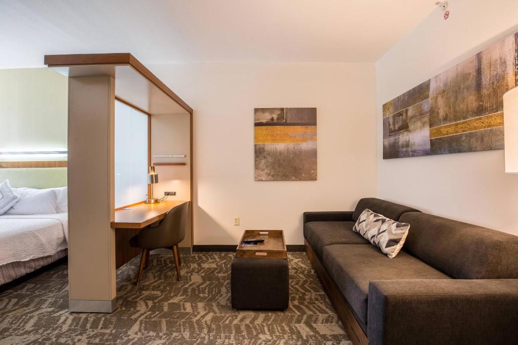 SpringHill Suites Houston Rosenberg photo