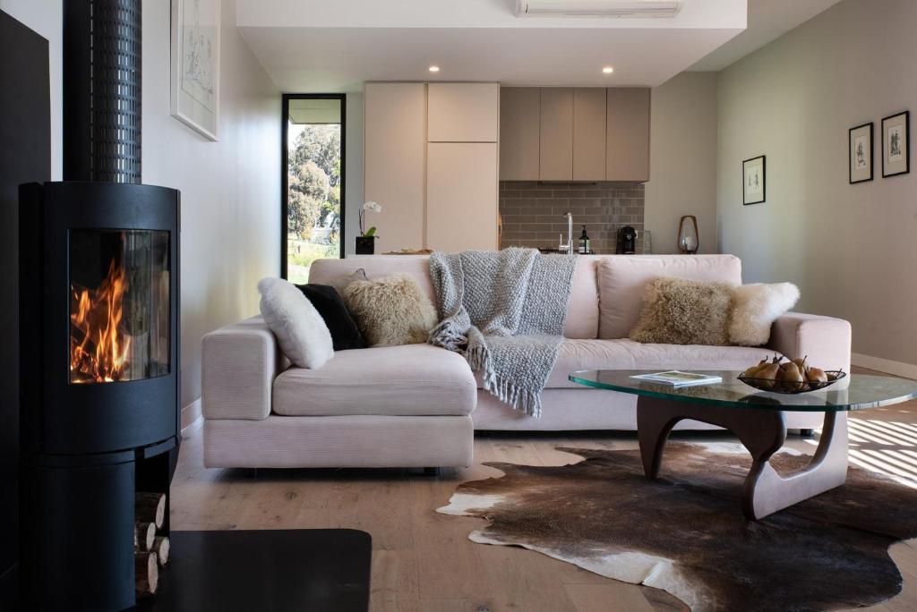 Skyview Pavilion, Eganstown