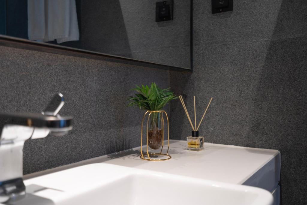Ueasy Hotel photo