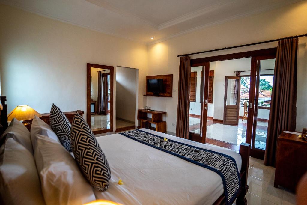 Capung Cottages