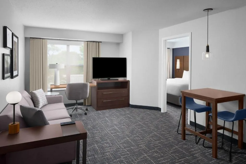 Residence Inn by Marriott Holland，位于霍兰的酒店