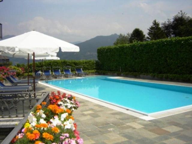 Hotel Adler — Swimming pool in Menaggio, Lombardy