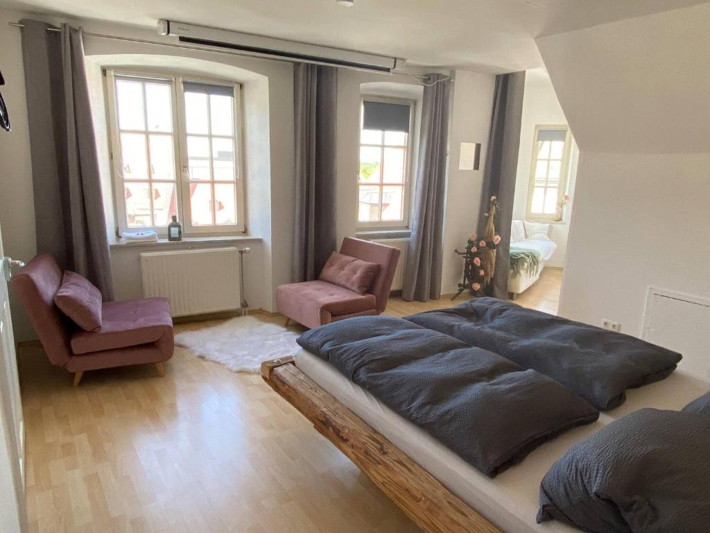 Room in Apartment - Schlummern Wie Dornroschenrapunzel Im Schlosschen