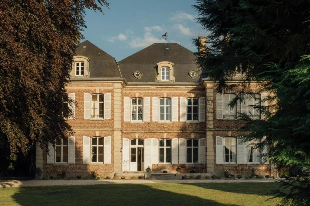 Petit Chateau Vercourt，位于Vercourt的酒店