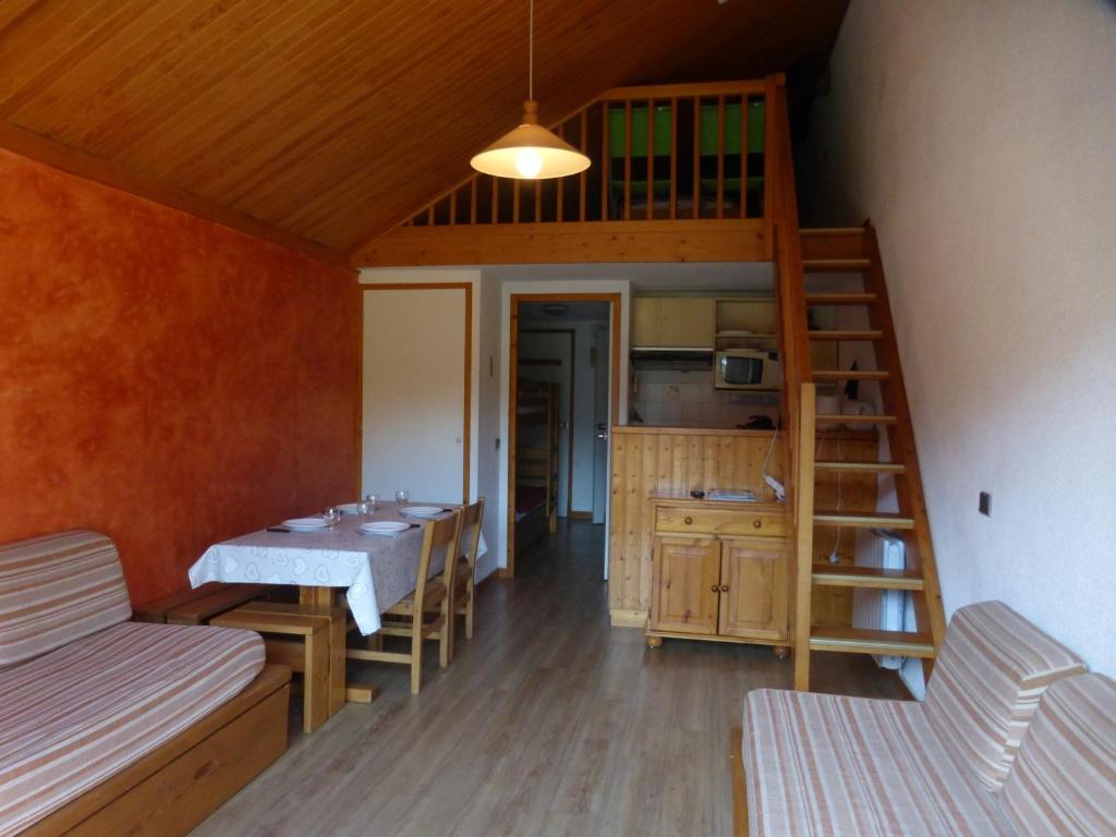 Appartement 2 pièces, 4 personnes, Méribel centre, proche commerces & pistes - FR-1-411-693 - 1