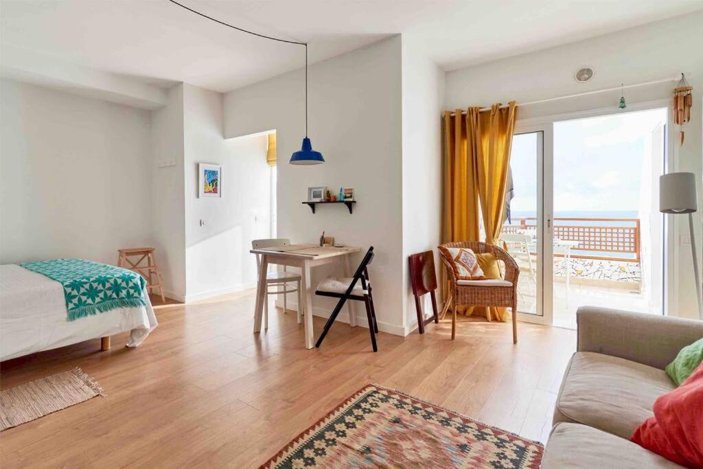 Living Las Canteras Homes - A HOME AWAY FROM HOME - 2