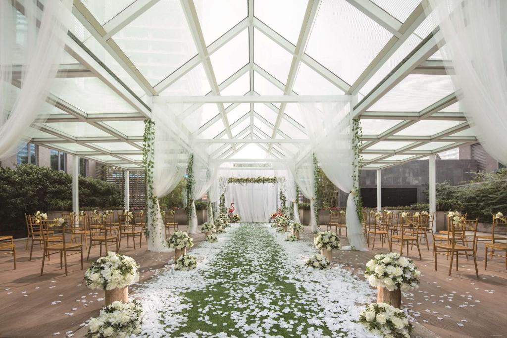 더블트리 바이 힐튼 충칭 노스 객실 또는 수영장