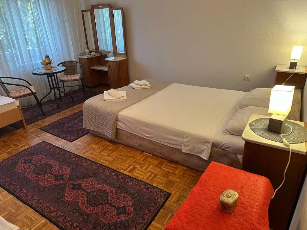Room Maja photo