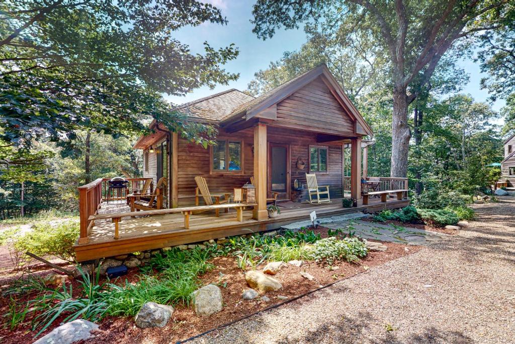 Nana's Rear Treehouse, West Tisbury