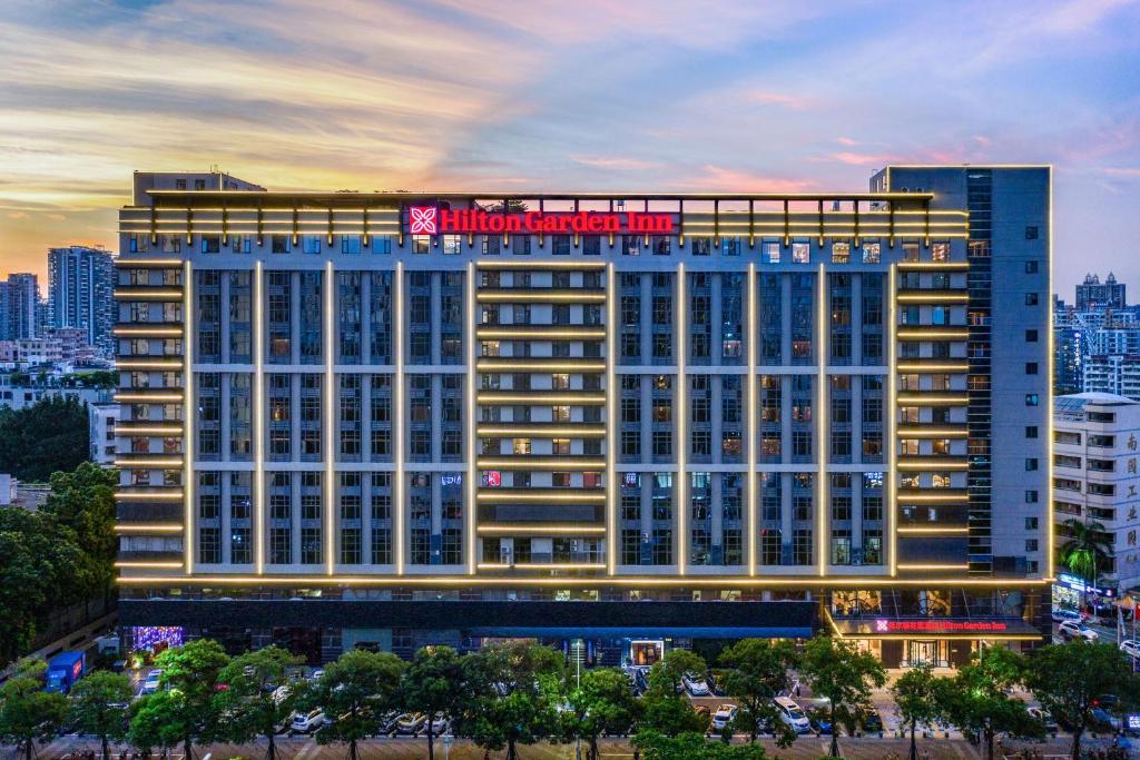 Hilton Garden Inn Shenzhen Nanshan Avenue photo