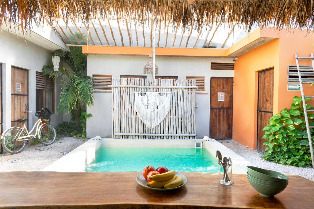 Hostal Dona Lucha — Hotel in Tulum